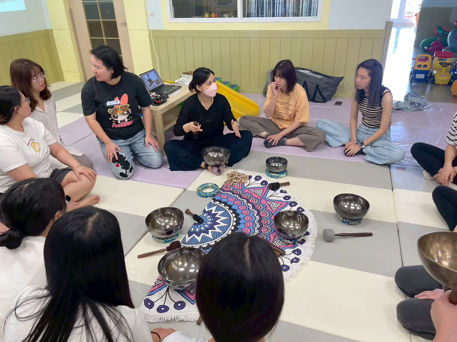 Line Album 1141108觀音公托頌缽瑜珈🧘‍♀️ 251116 5